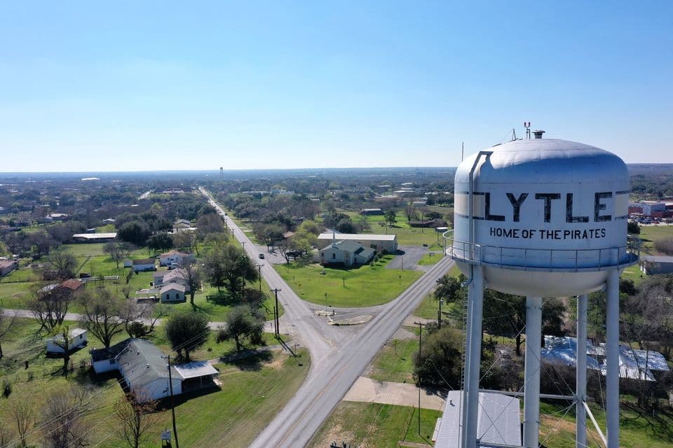 Industrial and Commercial General Contractors in Lytle, TX - Inner Loop Construction