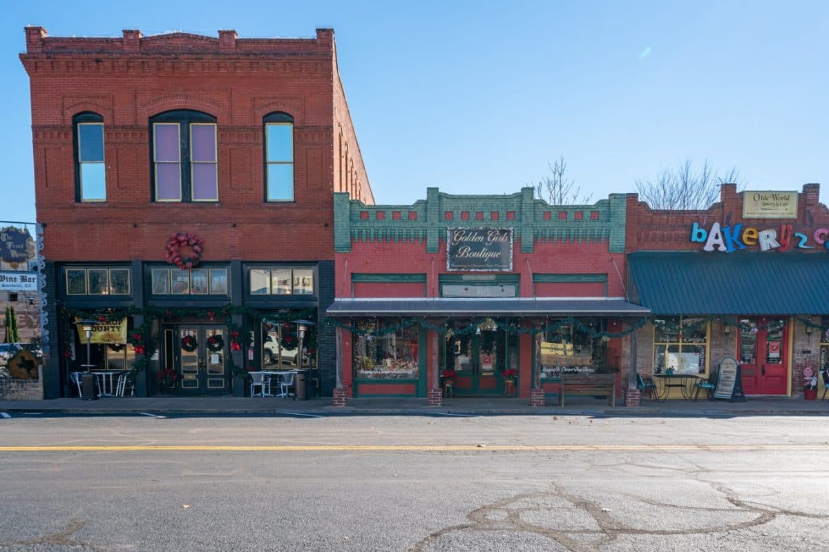Industrial and Commercial General Contractors in Smithville, TX - Inner Loop Construction