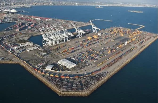 Container Yards by Inner Loop Construction - Industrial and Commercial General Contractors in Texas