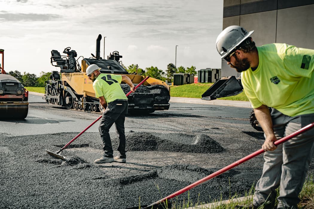 Asphalt Paving - Commercial Concrete Contractors Texas | Inner Loop Construction